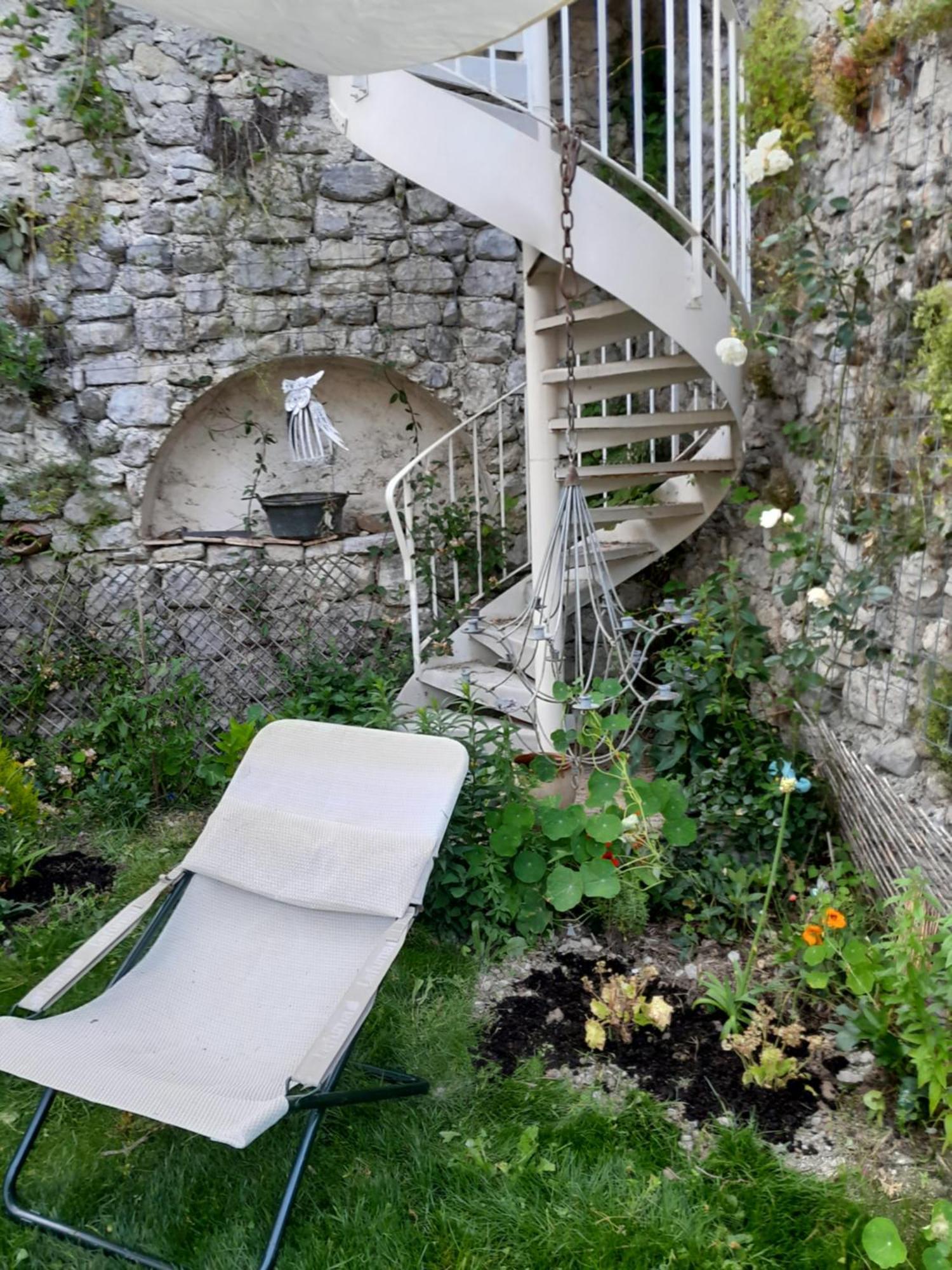 Chambre D'Hotes La Romarine Barnave Exterior foto