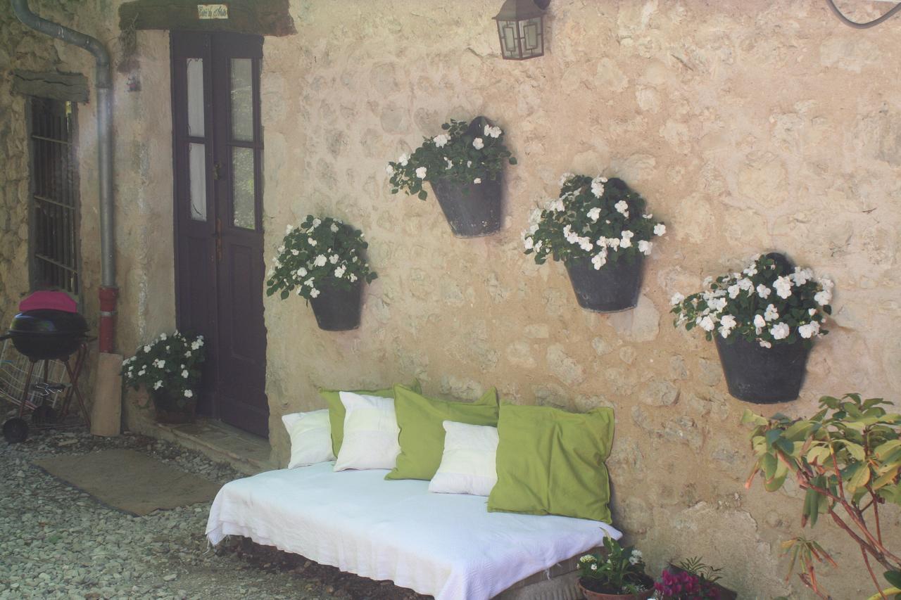 Chambre D'Hotes La Romarine Barnave Exterior foto